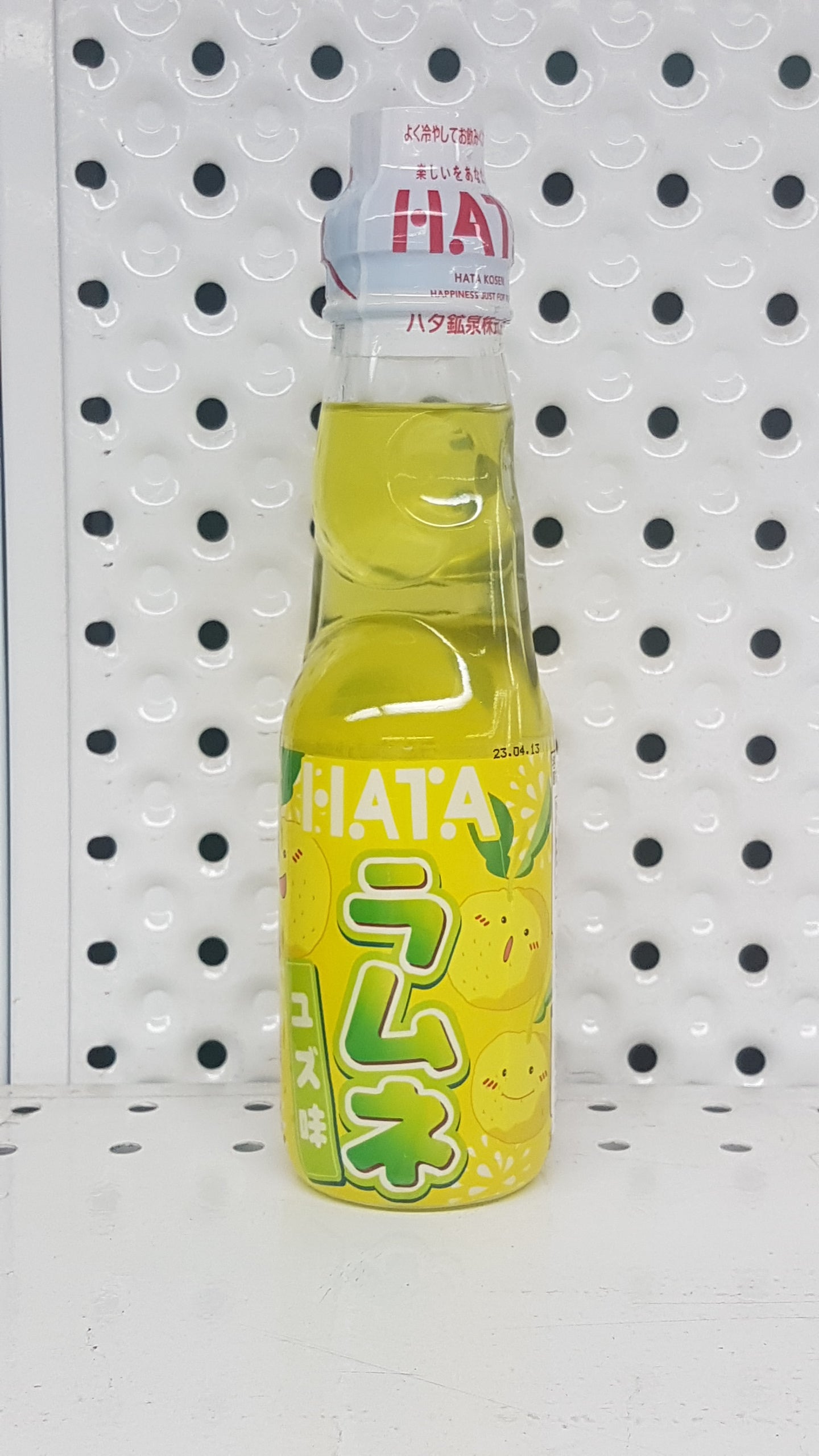 Ramune Hata Annanas